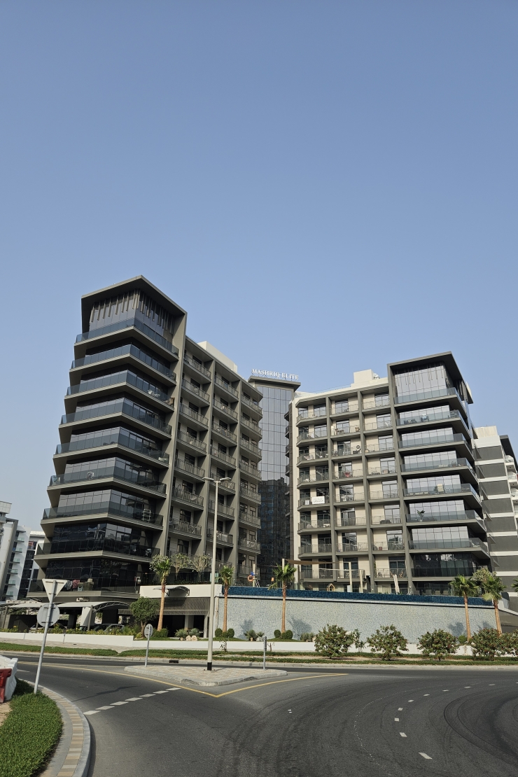 Floarea Residence, Dubai